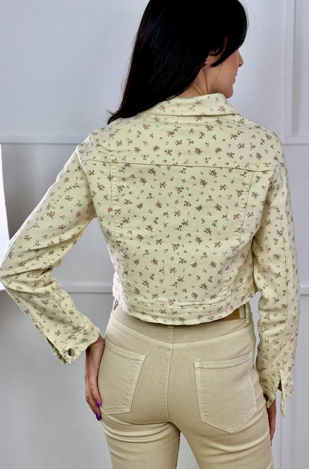 CAZADORA FLORAL