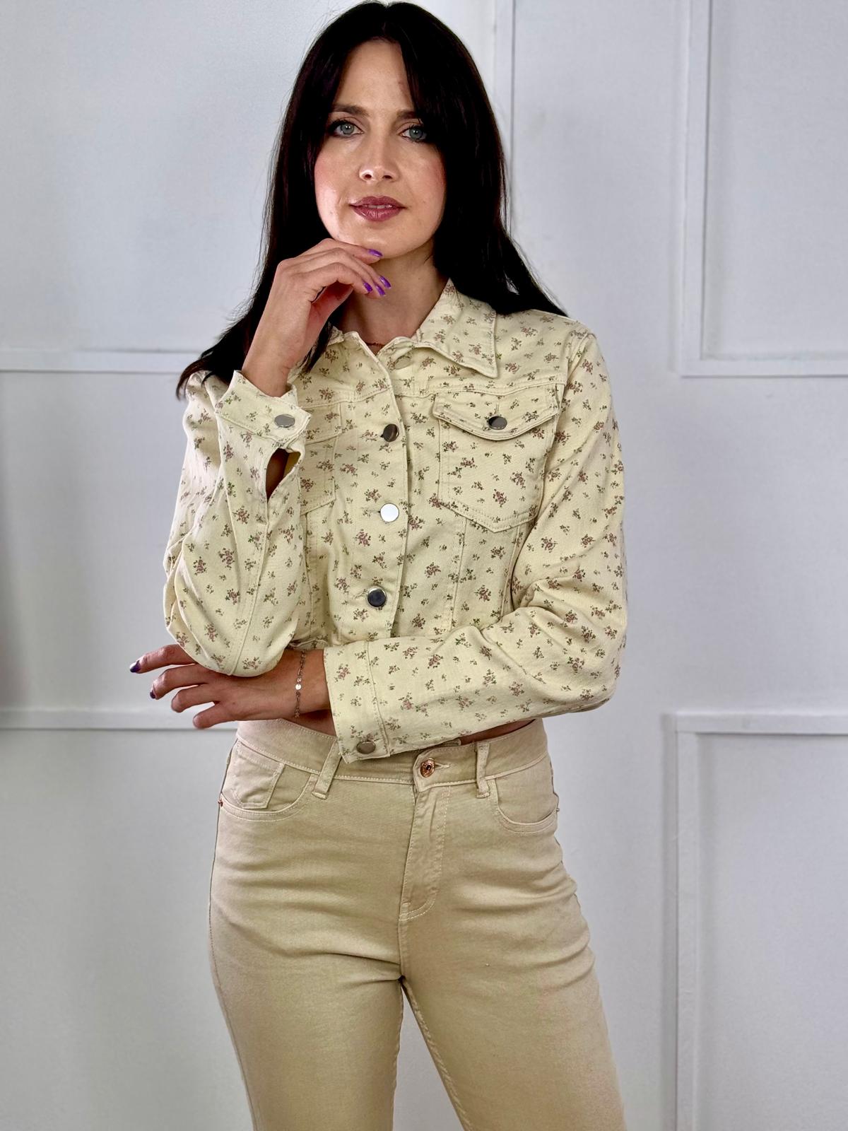 CAZADORA FLORAL