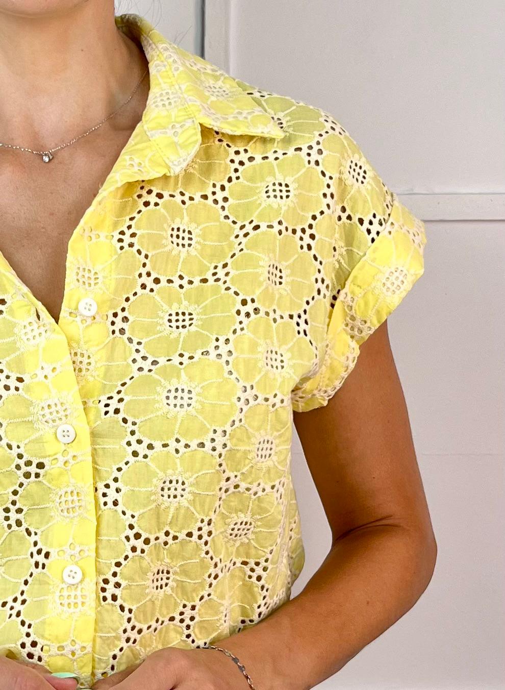 CAMISA BROCADA AMARILLA