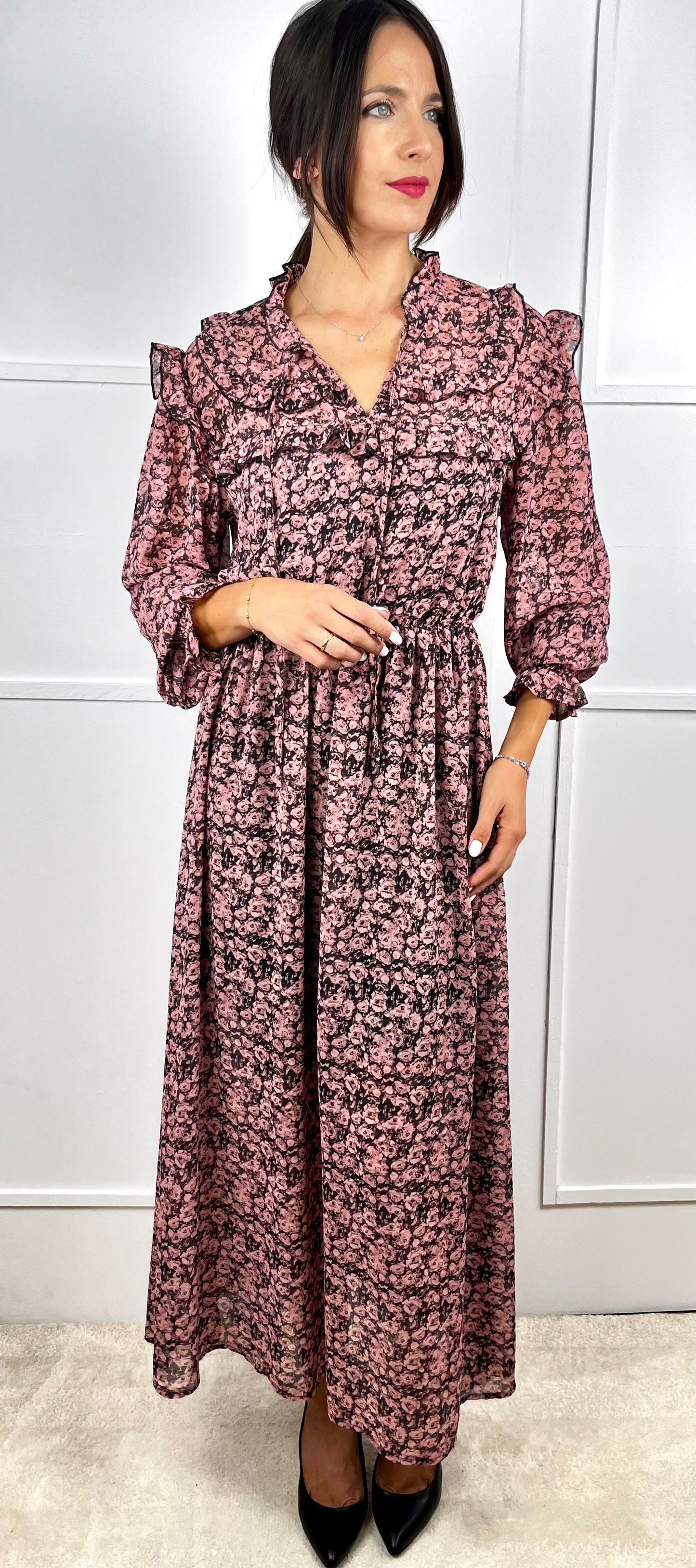 VESTIDO SUSPIRO DE ROSAS