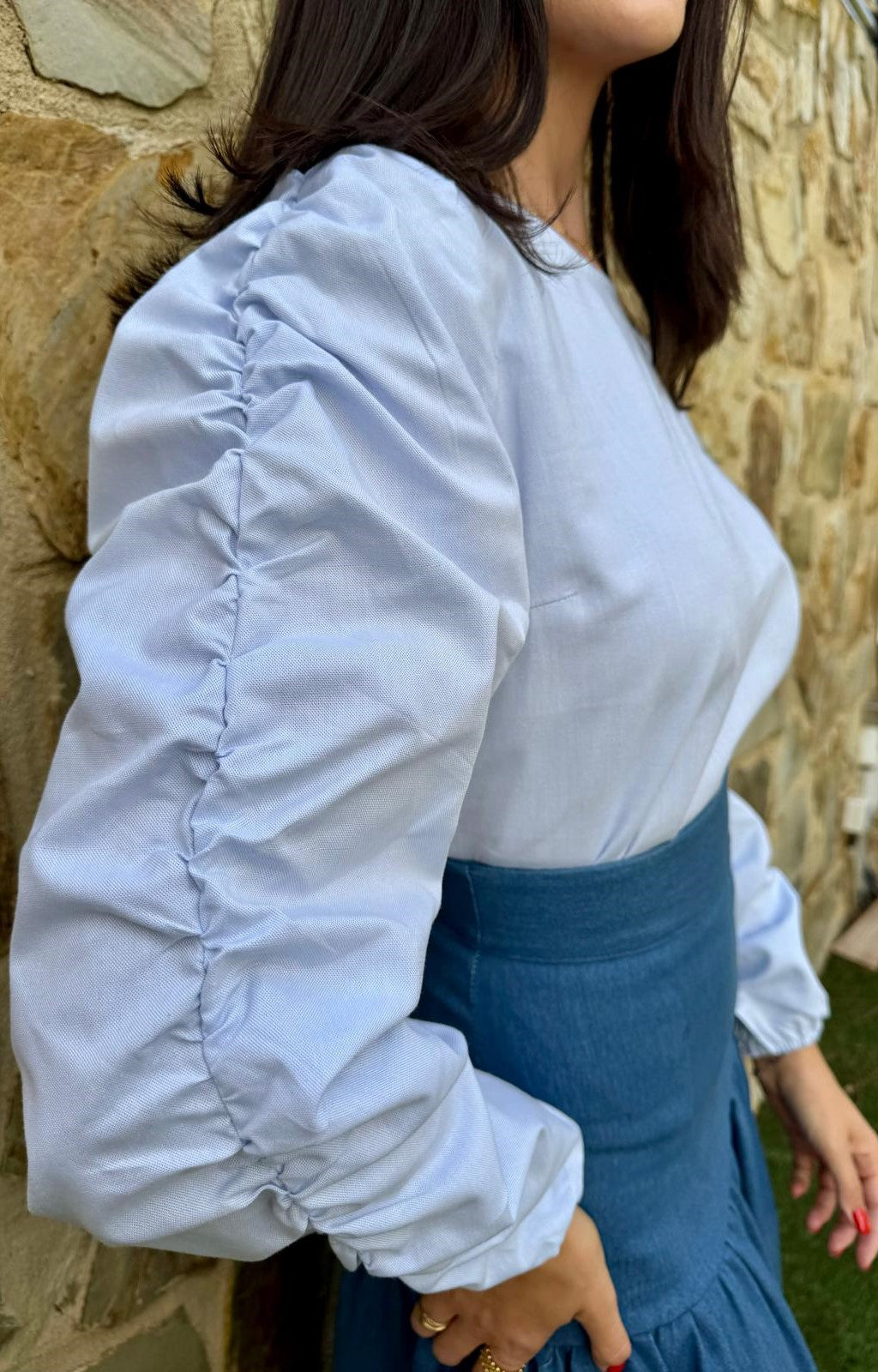 Camisa Azul Abullonada.
