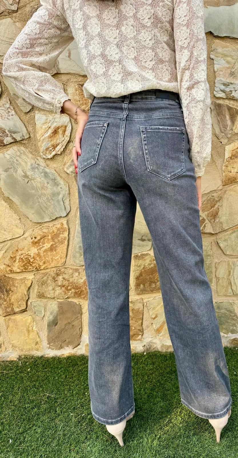 VAQUERO GRIS
