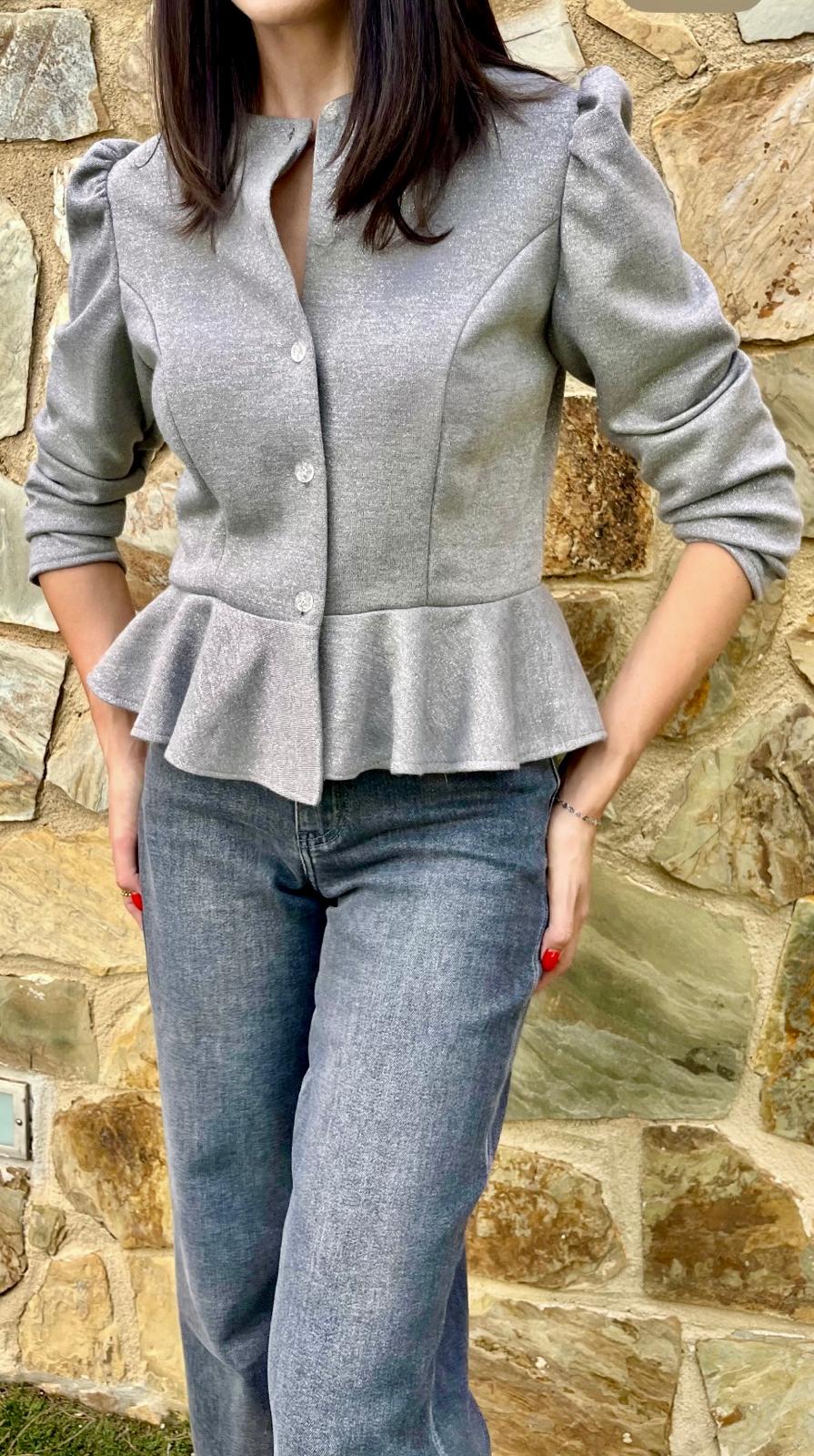 CHAQUETA GRIS CHIC