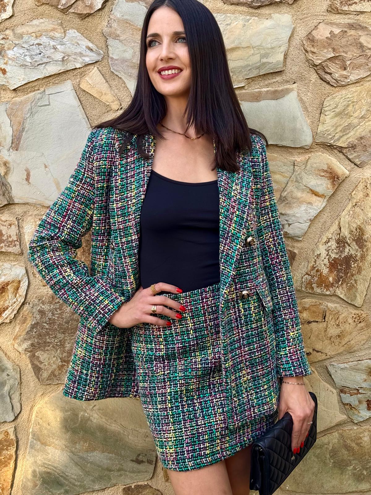 Cómo Combinar Chaqueta Tweed Tipo Chanel TRAJE CHANEL VERDE