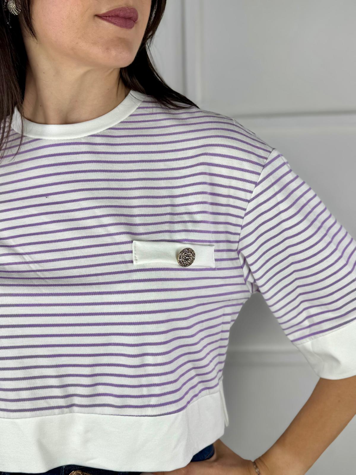 CAMISETA RAYAS LILA