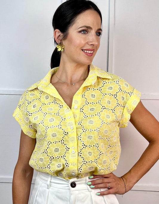 CAMISA BROCADA AMARILLA